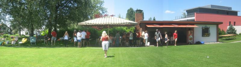 Fussball 013-017.jpg   33kb   26.03.2021 22:40:25